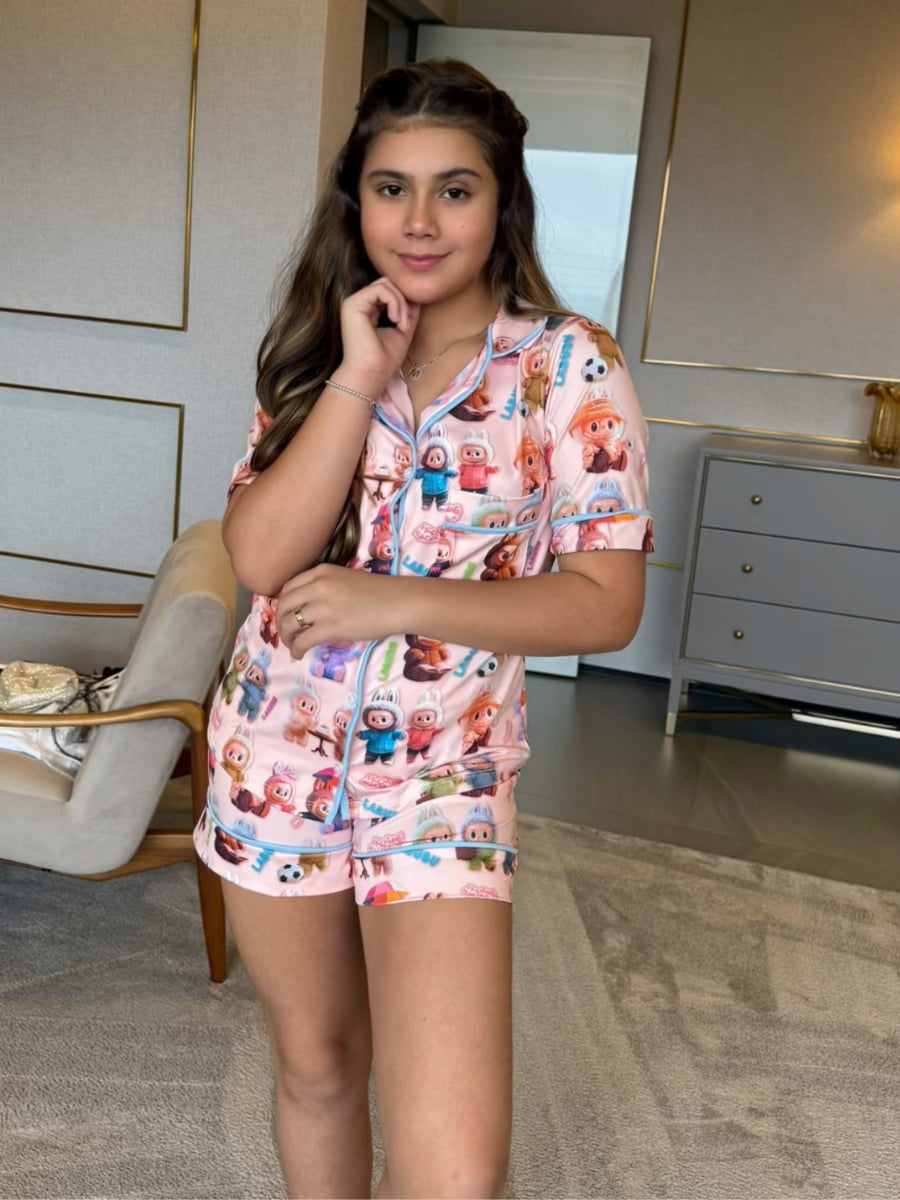 Pijama Americano Tipo Short Adulto Feminino - Labubu ( Com Fila de Espera) 