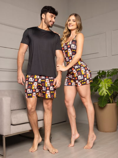 Pijama Casal - Mickey Oh Boy ( Feminino tipo Alcinha + Masculino Short com Camiseta Preta)  