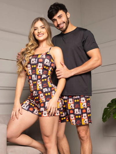 Pijama Casal - Mickey Oh Boy ( Feminino tipo Alcinha + Masculino Short com Camiseta Preta)  