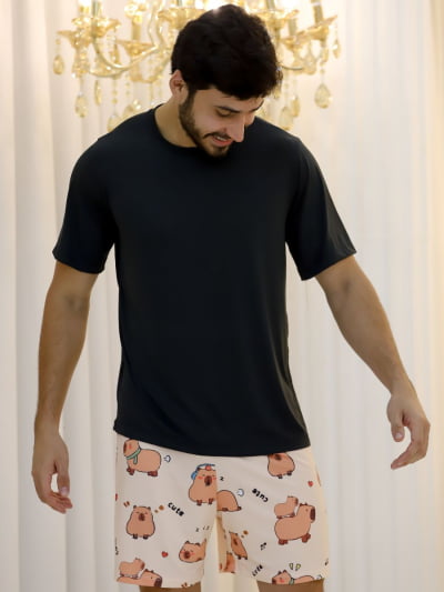 Pijama Masculino Adulto - Conjunto Capivara ( Short + Camiseta Preta)  