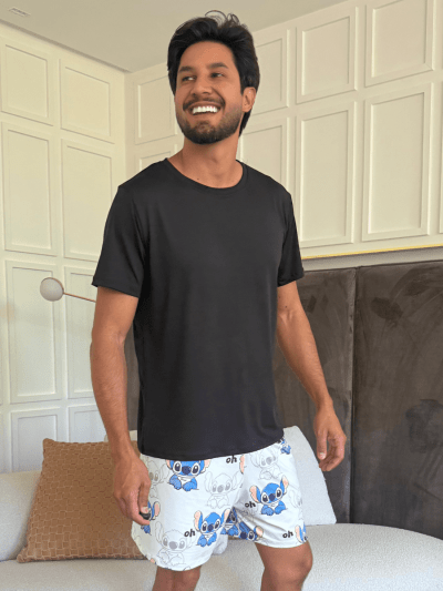 Pijama Masculino Adulto - Short Stitch Oh + Camiseta Preta