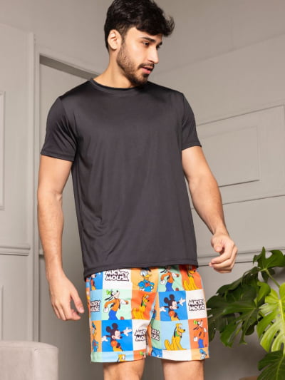 Pijama Masculino Adulto - Mickey e Pateta ( Short + Camiseta Preta) 