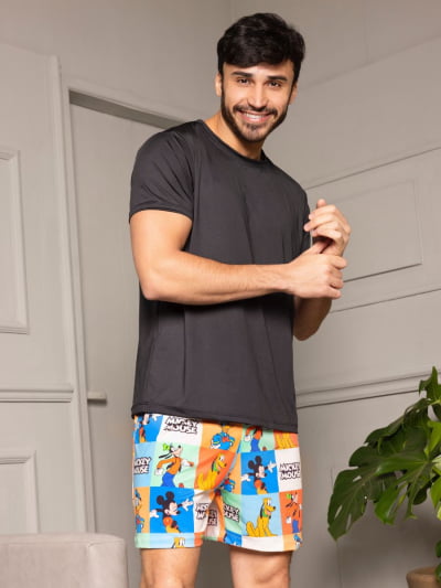 Pijama Masculino Adulto - Mickey e Pateta ( Short + Camiseta Preta) 