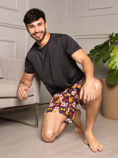 Pijama Masculino Adulto - Mickey Oh Boy ( Short + Camiseta Preta)